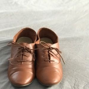 Tan Lace-Up Shoes